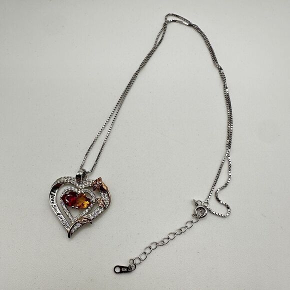 NIB Sterling silver, possibly gold plated, heart necklace with cz diamonds! - Picture 7 of 15